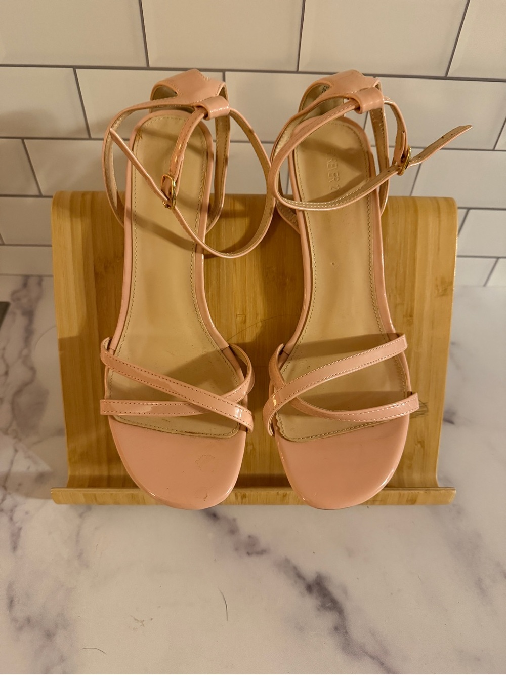 Forever 21 Women’s Size 8 Blush Pink Patent Strappy Stiletto Heels Sandals